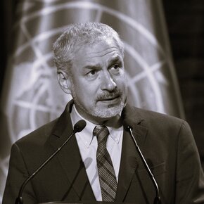 Ernesto Ottone